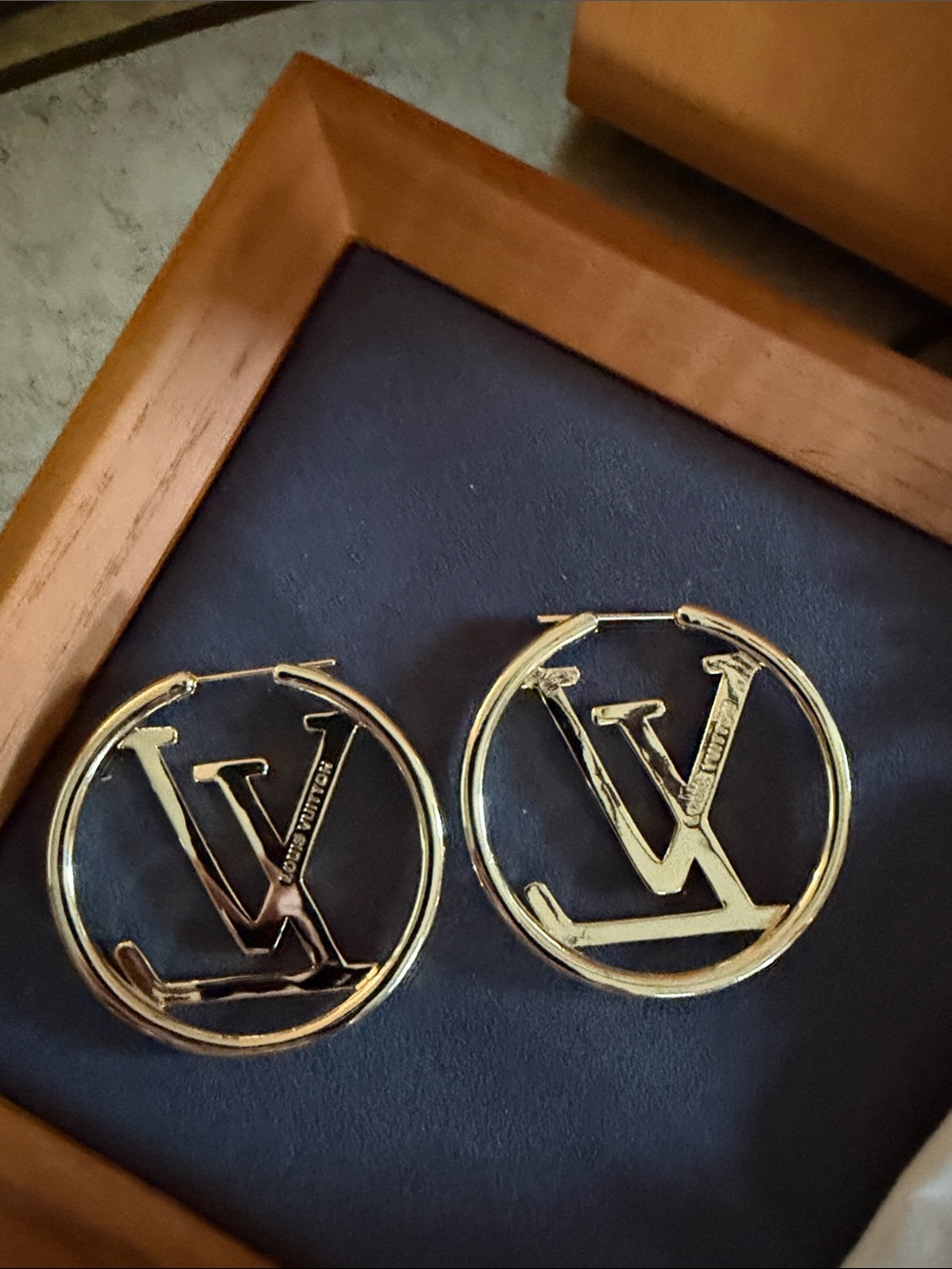 Louis Vuitton Gold-Tone LV Logo Hoop Earrings - Picture 5 of 6